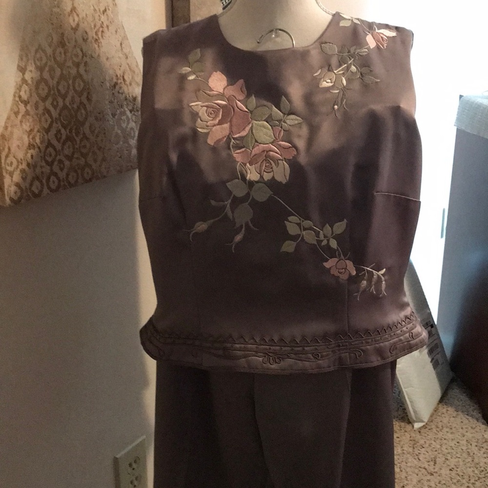 2 PC pant suit.